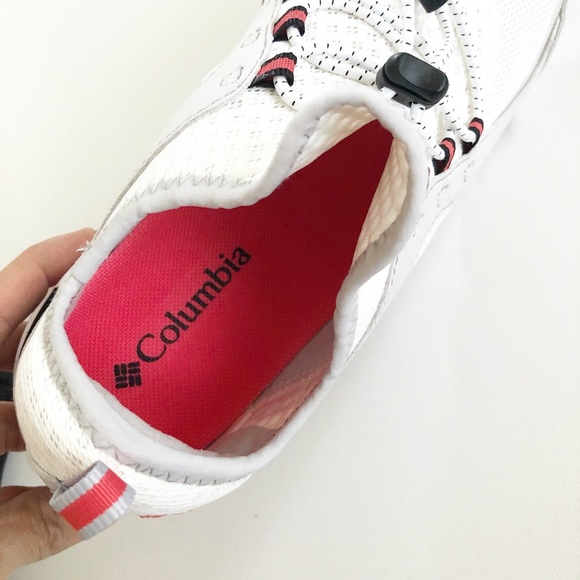 columbia women's slip on shoes